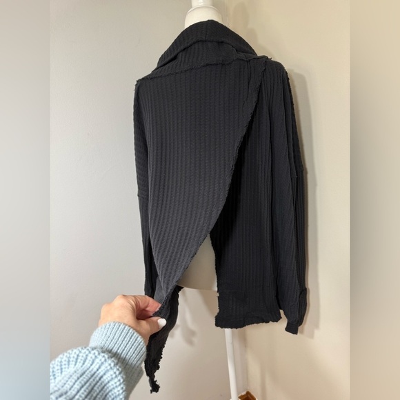 Free People Juicy Tunic Top Long Sleeve Black Waffle Knit Split Open Back NWT - Picture 12 of 12